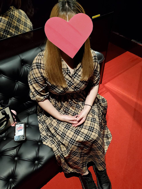 バンビ倶楽部・新大阪 のん 29歳 T：158cm　B：85(G)　W：58　H：83